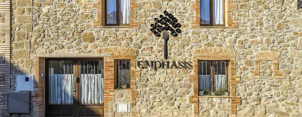 Emphasis Casa de hóspedes Casserres Exterior foto